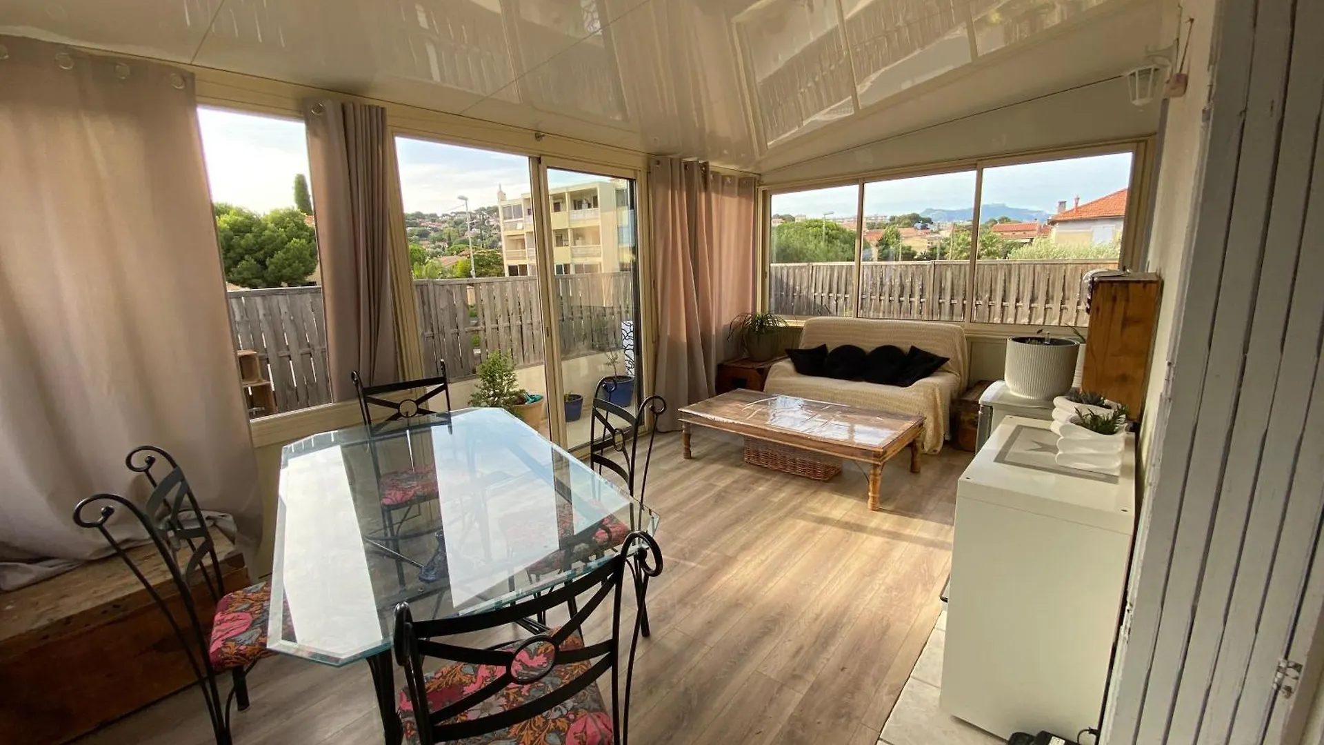 Le Lola Charment T3 A 10 Minutes A Pied De La Plage. La Seyne-sur-Mer Apartment
